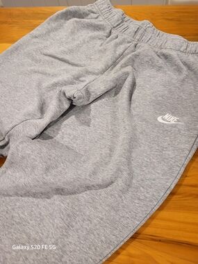 Nike Gray Sweatpants with White Swoosh